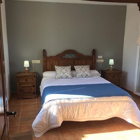 Hostal Rural La Casa Verde Cheles Eksteriør billede